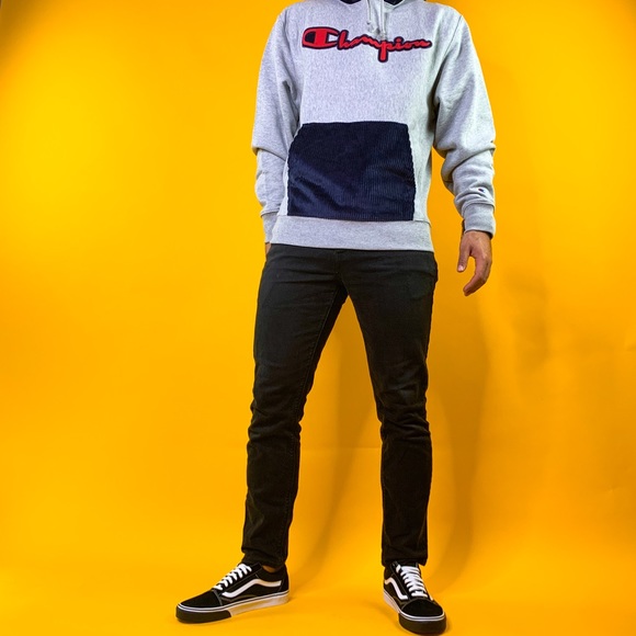 ♥️SOLD♥️Champion New Gray Logo Hoodie - Picture 2 of 8